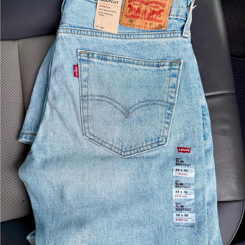 Levi's 527 Men’s Light Blue Bootcut Jeans